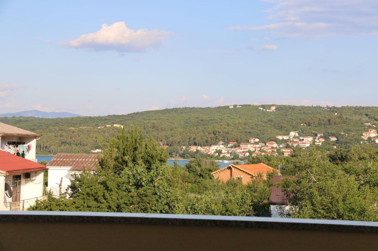 Apartment Samsa Mirica Чижичи Экстерьер фото